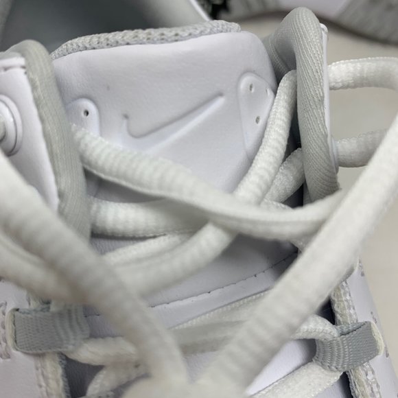 Nike Air Zoom Accurate Women's Golf Shoes - Picture 10 of 14